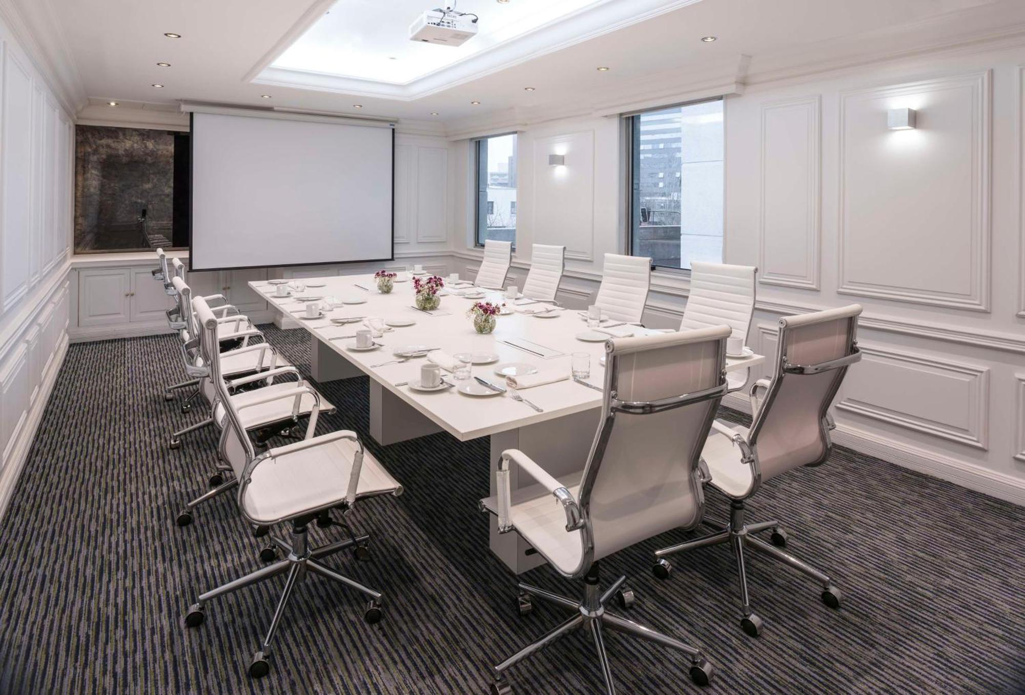 Nh Collection Plaza Santiago Hotel Kültér fotó Meeting room